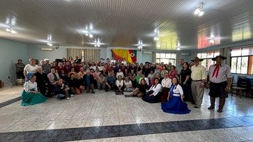 Grupo Viver e Amar celebra a Tradição Farroupilha com tarde de confraternização em Ipiranga do Sul.