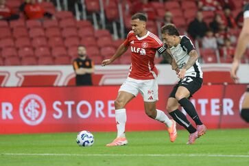 No Beira-Rio, Inter empata em 1 a 1 com o Corinthians pelo Campeonato Brasileiro