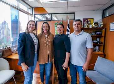 Vice-prefeita Lu cumpre agenda institucional em Porto Alegre