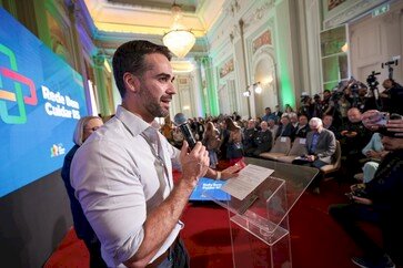 Até 2026, programa estadual “SUS Gaúcho” repassará R$ 50 milhões a 488 municípios para transporte de pacientes