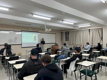 Diplomada em Direito da URI fala sobre a sua carreira no cooperativismo financeiro