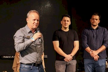 Oktoberfest Erechim 2025 abre com grande público,  cultura e emoção no Parque da ACCIE