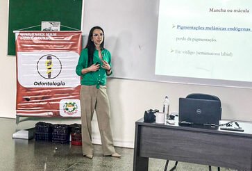 Curso de Odontologia da UNIDEAU promove palestra em alusão ao Dia do Dentista