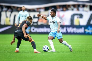 Jogando fora de casa, Grêmio perde por 2 a 0 para o Corinthians pelo Campeonato Brasileiro