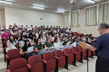 Momentos de emoção marcam despedida dos alunos do Terceirão da Escola da URI