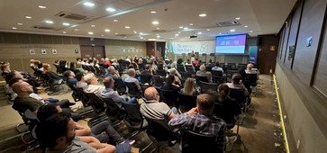 Unimed Erechim realiza palestra sobre Inteligência Artificial para médicos cooperados