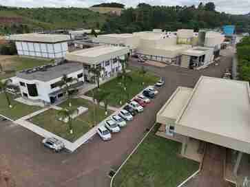 Aurora Coop conclui investimento de R$ 210 milhões na planta de aves de Tapejara