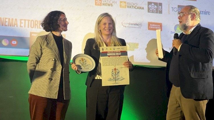 Na Itália, jornalista erechinense recebe Prêmio 