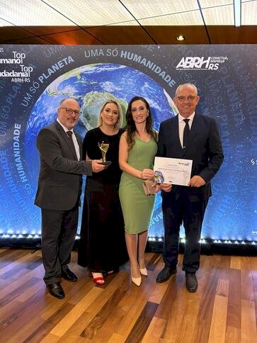Hospital de Clínicas recebe Prêmio Top Ser Humano 2025 – ABHRS