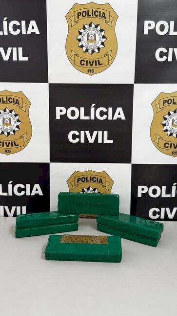 POLÍCIA CIVIL APREENDE ENCOMENDA COM 4KG DE MACONHA EM CAMPINAS DO SUL