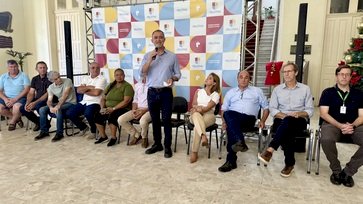 Conab anuncia R$ 4 milhões para compra de pêssego de produtores gaúchos