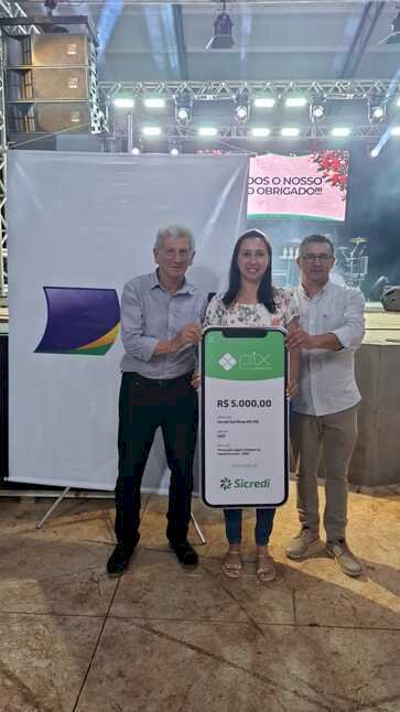 Silvana Londero, de Estação, é a ganhadora do prêmio de R$ 25 mil da campanha Legal é comprar no comércio local 2025