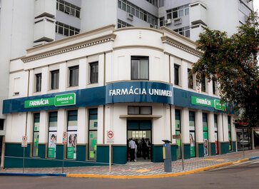 Cuidado, orientação e confiança: a assistência farmacêutica nas Farmácias Unimed Erechim