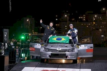 Erechinenses premiados no FIA Awards no Panamá