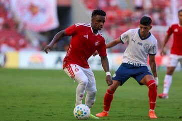 No Beira-Rio, Inter perde por 1 a 0 para o Bahia e agora é lanterna no Brasileirão