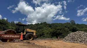 Motoristas devem ficar atentos para alterações no trânsito devido a obras em dez rodovias estaduais no RS