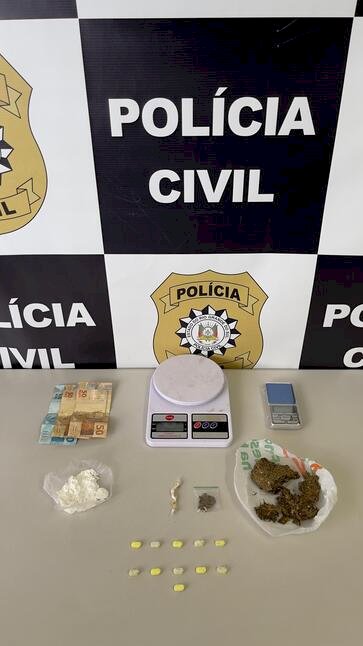 DURANTE DILIGÊNCIAS RELACIONADAS A HOMICÍDIO, HOMEM É PRESO EM FLAGRANTE POR TRÁFICO DE DROGAS EM ERECHIM