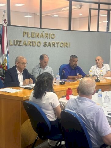 Hospital de Clínicas participa de Assembleia da AMPLA