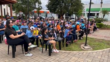 RecreArte encanta público com novas atrações na carreta-palco do Sesc-RS em Ipiranga do Sul.