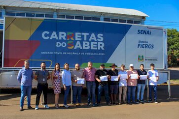 Ipiranga do Sul forma 18 alunos em curso de mecânica e elétrica automotiva pela Carreta do Saber