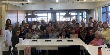 Alunas da Universidade sem Limites da URI participam de atividade sobre Nutrição Comportamental