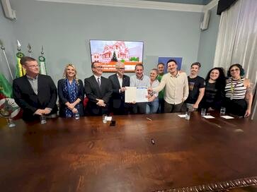 Ministério Público do RS e Prefeitura de Erechim firmam convênio para restauração do Castelinho