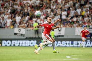 Pezzolano sai em defesa de Alan Patrick em empate de 2 a 2 do Inter contra o Botafogo pelo Brasileirão