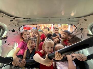 Rally Estação tem ação com alunos de escolas em três municípios