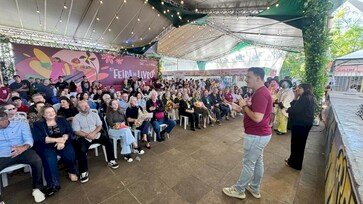 Erechim abre a 27ª Feira do Livro e transforma praça em palco da literatura