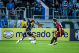 Grêmio empata em 2 a 2 com o City Torque e vai à repescagem da Sul-Americana