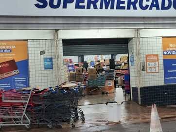 Temporal castiga a região: pontos do centro e bairros de Getúlio Vargas ficam alagados​