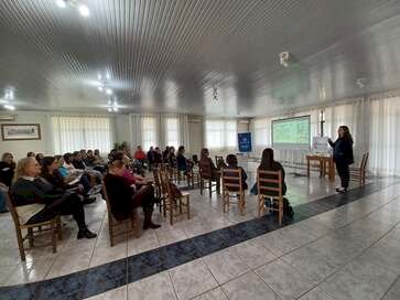 Capacitação fortalece práticas de inclusão de estudantes com TEA na rede municipal de Ipiranga do Sul