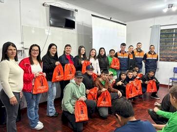 Educação preventiva: PROMPDEC chega ao Colégio Estadual Irineu Evangelista de Souza