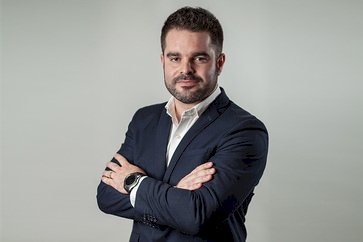 Banrisul anuncia Robson Oliveira Santos como diretor responsável pela área de Agronegócios do banco