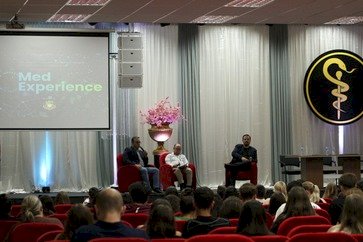 Tecnologia, Inovação e Saúde: UNIDEAU lança 'Med Experience' para conectar o Norte Gaúcho aos debates globais da medicina