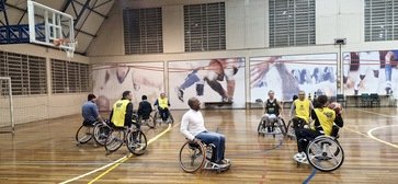 Acadêmicos de Odontologia visitam projeto de Basquete em Cadeira de Rodas da URI 