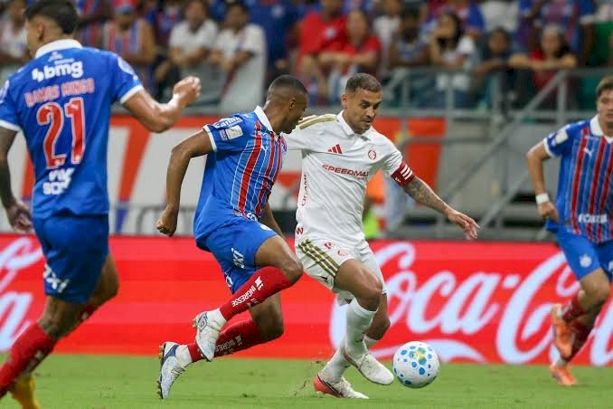 Fora de casa, Inter perde para o Bahia por 3 a 2 pelo Campeonato Brasileiro