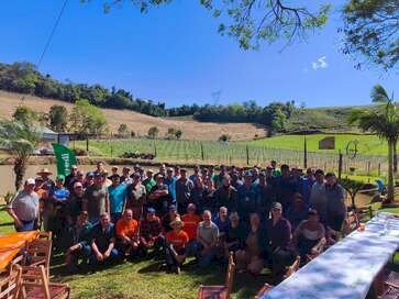 Dia de Campo de Fruticultura promove conhecimento e troca de experiências em Floriano Peixoto