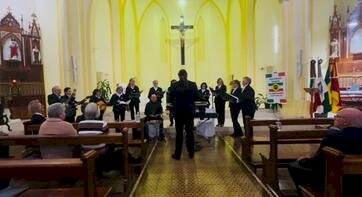 Coro Cantar é Viver participa de Encontro de Corais em Jacutinga