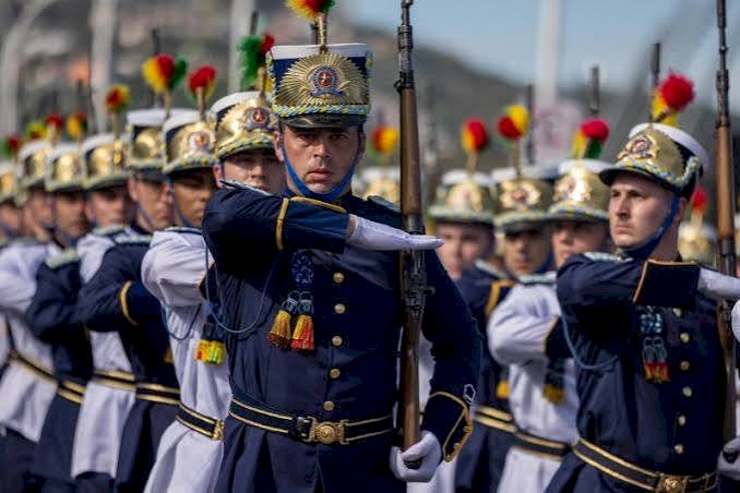 Desfile Farroupilha celebra os 400 anos das Missões Jesuíticas Guaranis