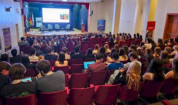 Semana da Medicina da URI inicia com debates sobre medicina e formação profissional