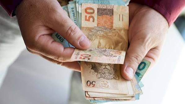 Funcionalismo estadual do RS recebe 90% do décimo terceiro no dia 3 de novembro