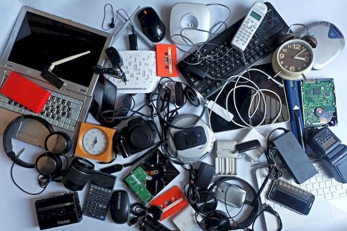 Correios passa a aceitar gratuitamente descarte de eletrônicos usados